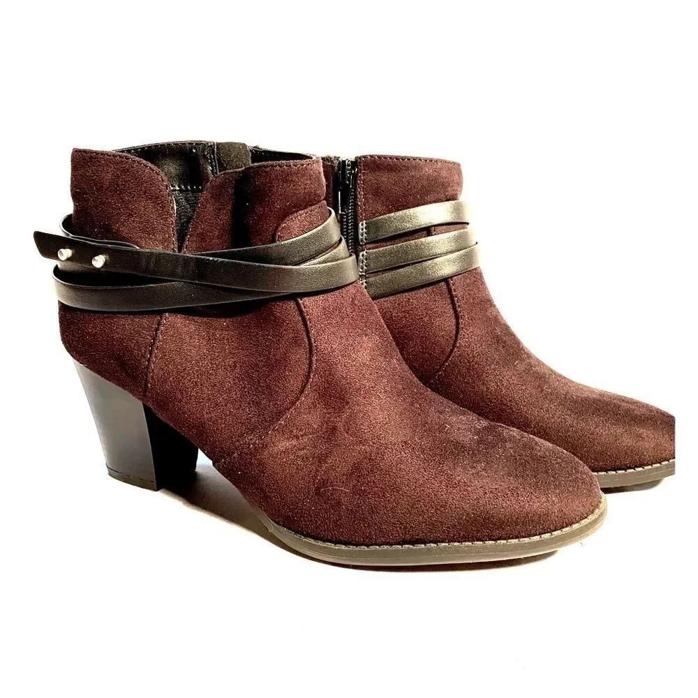 BLACK SUDE BOOTIE WITH LEATHER TRIM 2.5” HEEL 8.5